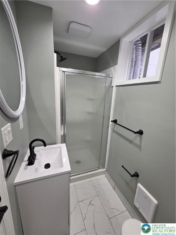 253 East Abbott Street Lansford, PA 18232 - Photo 28 of 43 a bathroom with a sink and mirror