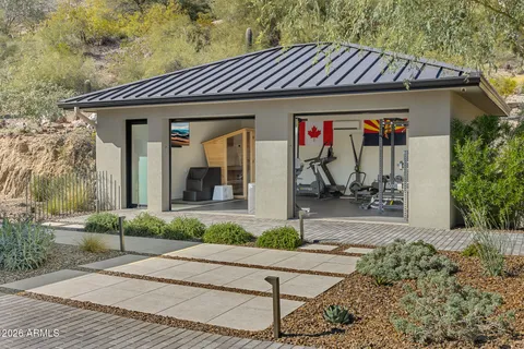 $8,500,000 | 7540 North Lakeside Lane, Paradise Valley, AZ 85253