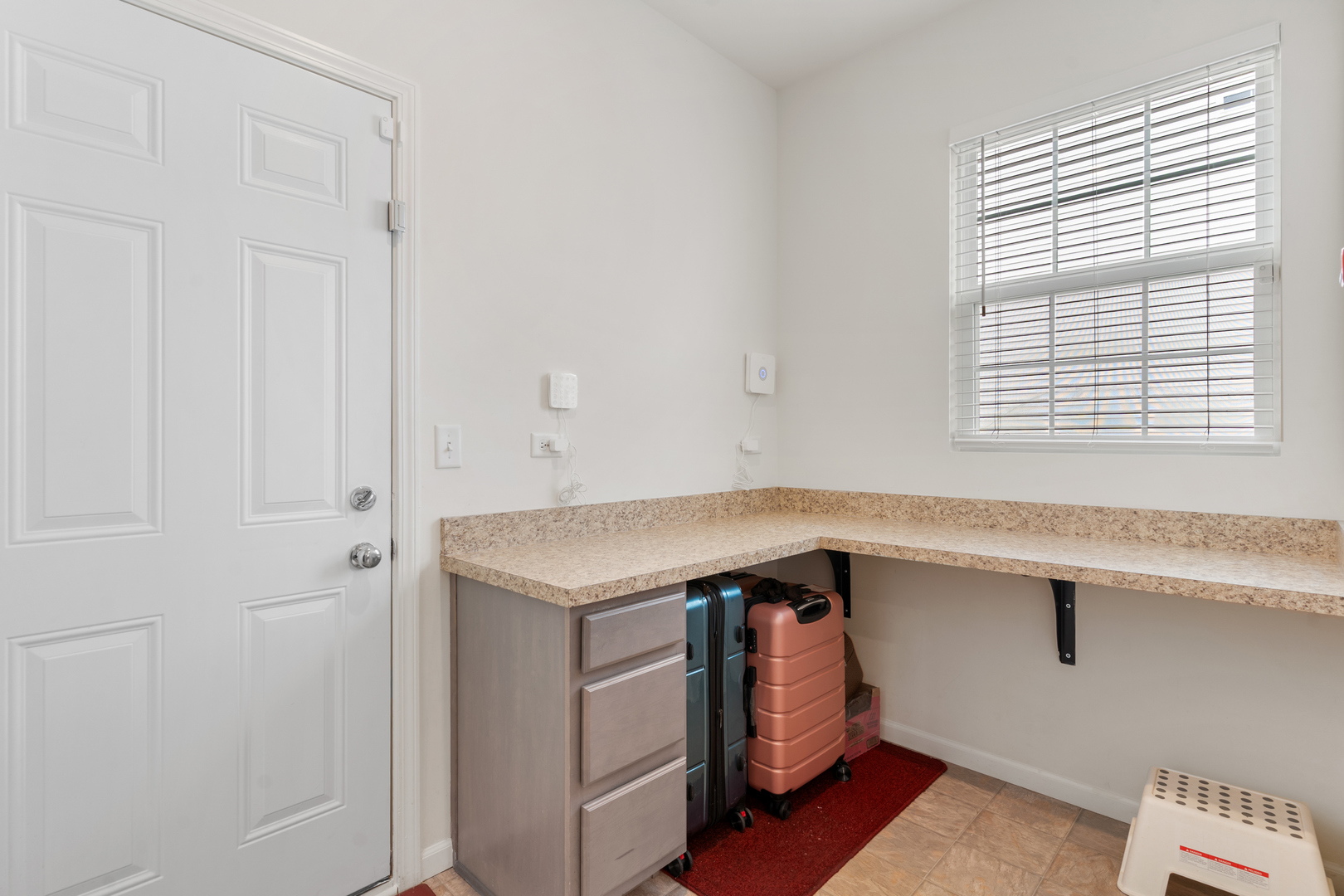 12455 South Compass Avenue Plainfield, IL 60585 - Photo 14 of 28