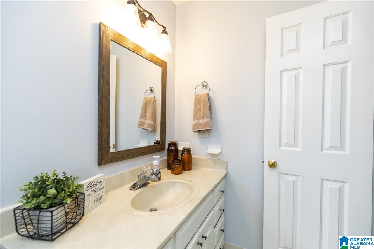 5040 Indian Valley Road Birmingham, AL 35244 - Photo 44 of 49
