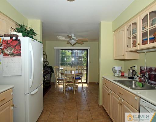 2104 Rose Court Basking Ridge, NJ 07920 - Photo 5 of 10