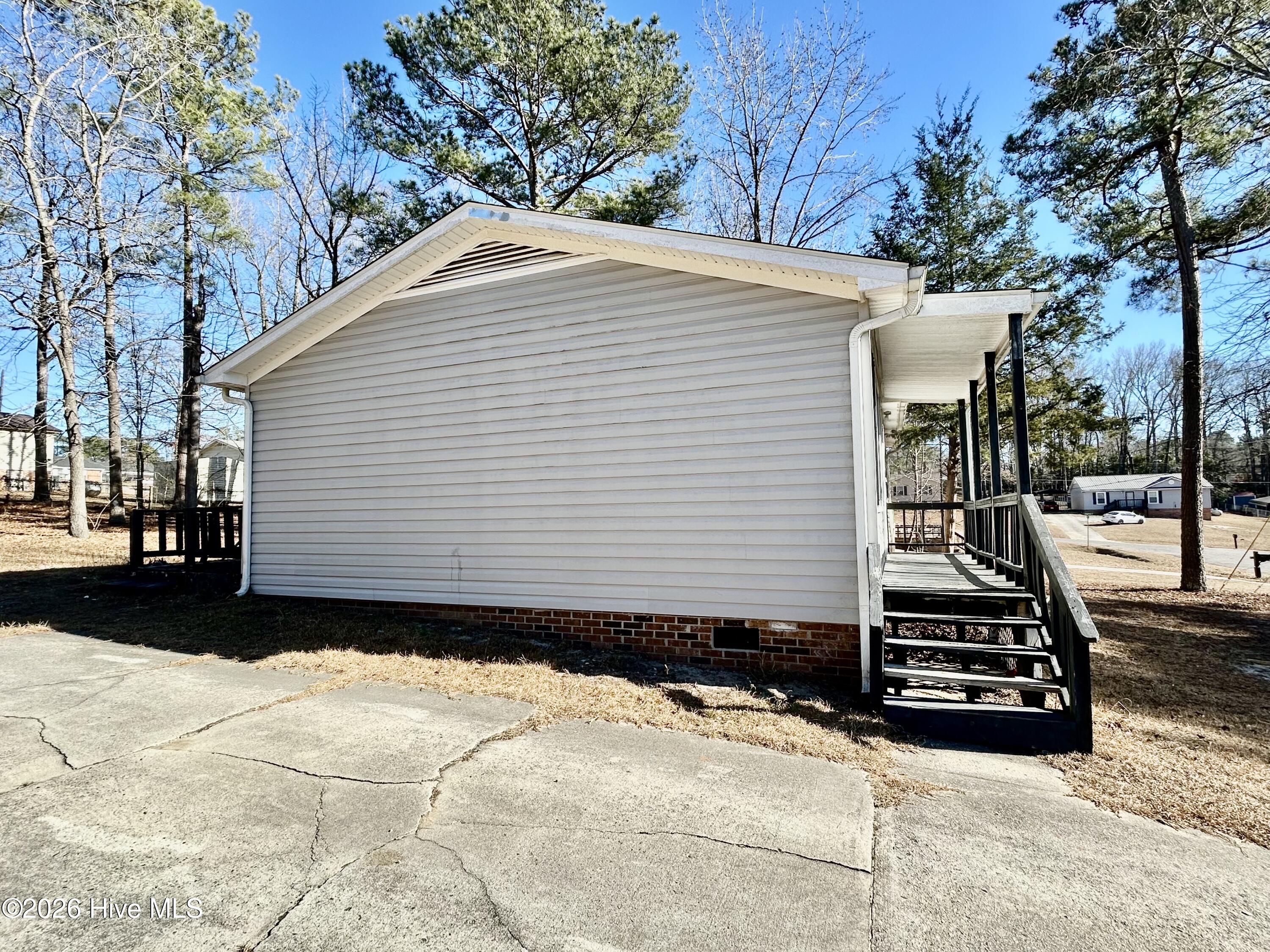 906 Cypress Street Rockingham, NC 28379 - Photo 16 of 19 IMG_7400