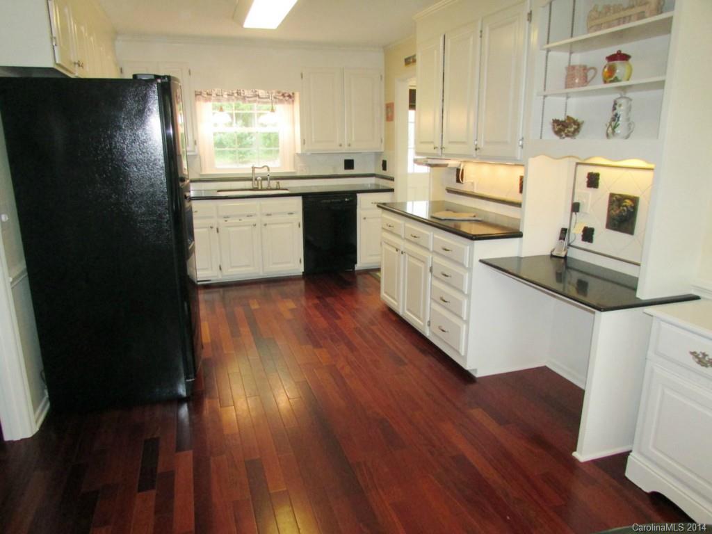 1677 Double Oaks Road Fort Mill, SC 29715 - Photo 5 of 16