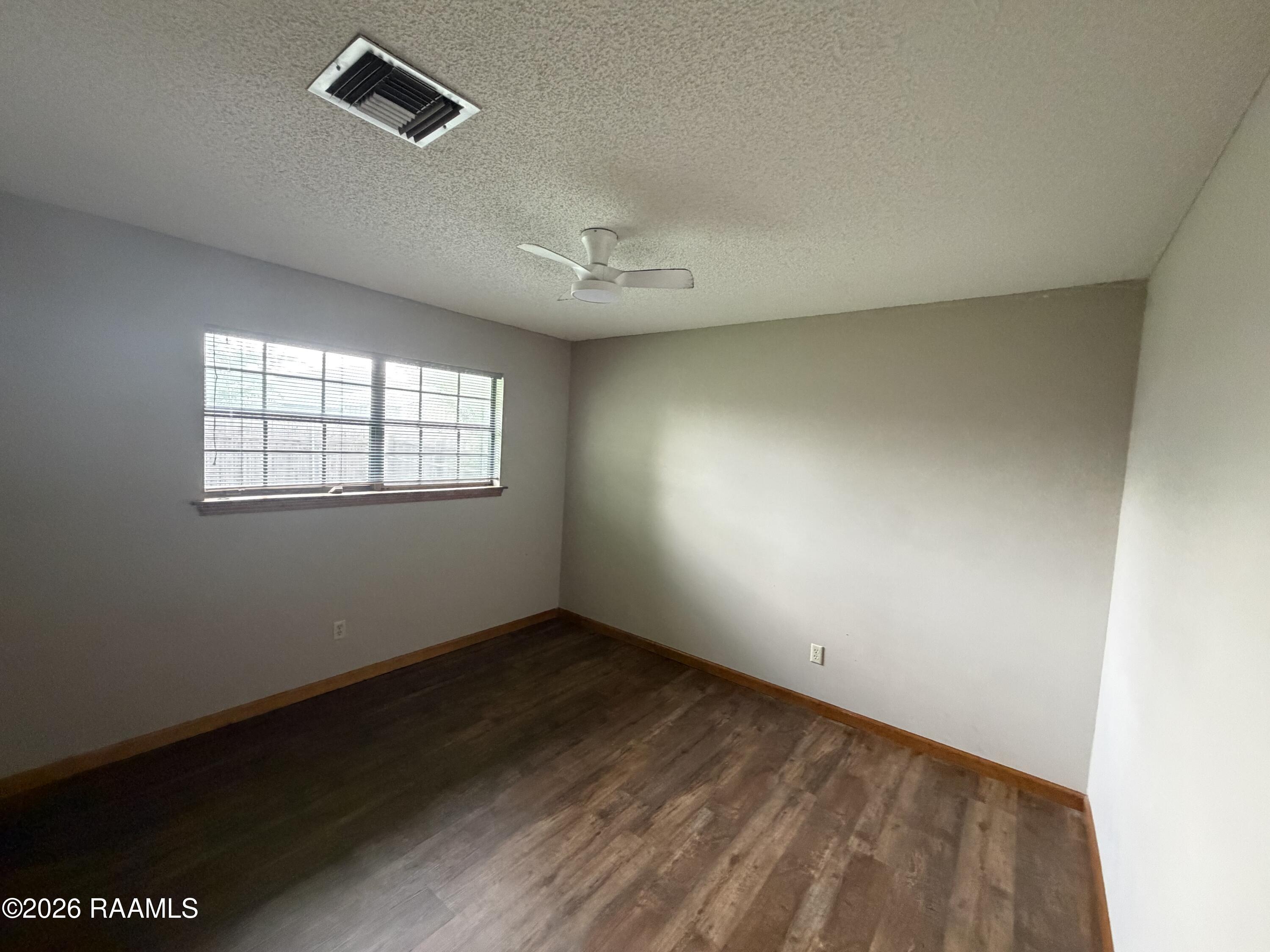 407 Ravine Run Drive Lafayette, LA 70506 - Photo 7 of 11