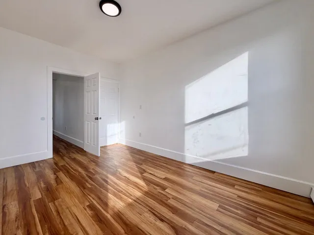 $1,980 | 212 15th Street, Unit 4, Jersey City, NJ 07310