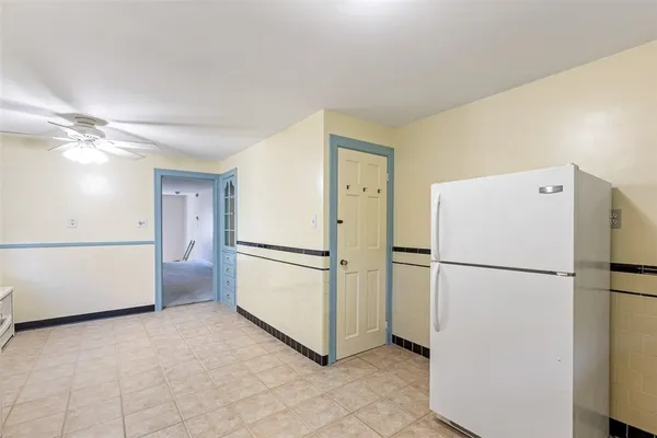 $2,300 | 6 Chase Lane, Lincoln, RI 02865