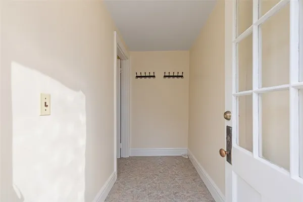 $2,300 | 6 Chase Lane, Lincoln, RI 02865