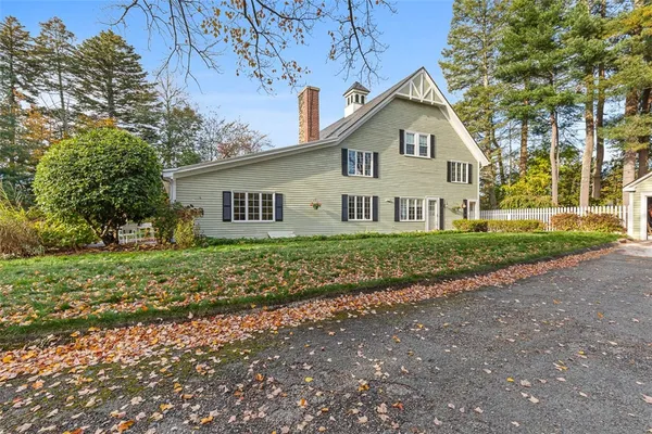 $2,300 | 6 Chase Lane, Lincoln, RI 02865