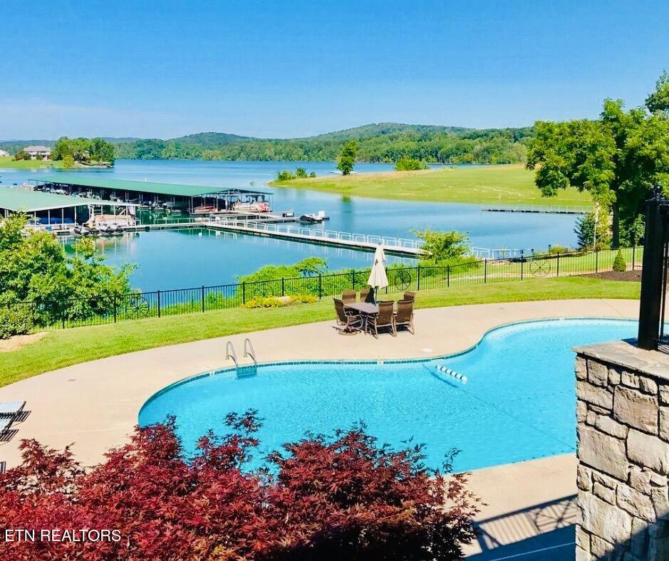 266 Russell Brothers Road Sharps Chapel, TN 37866 - Photo 5 of 8 Amenities for the luxury lifestyle