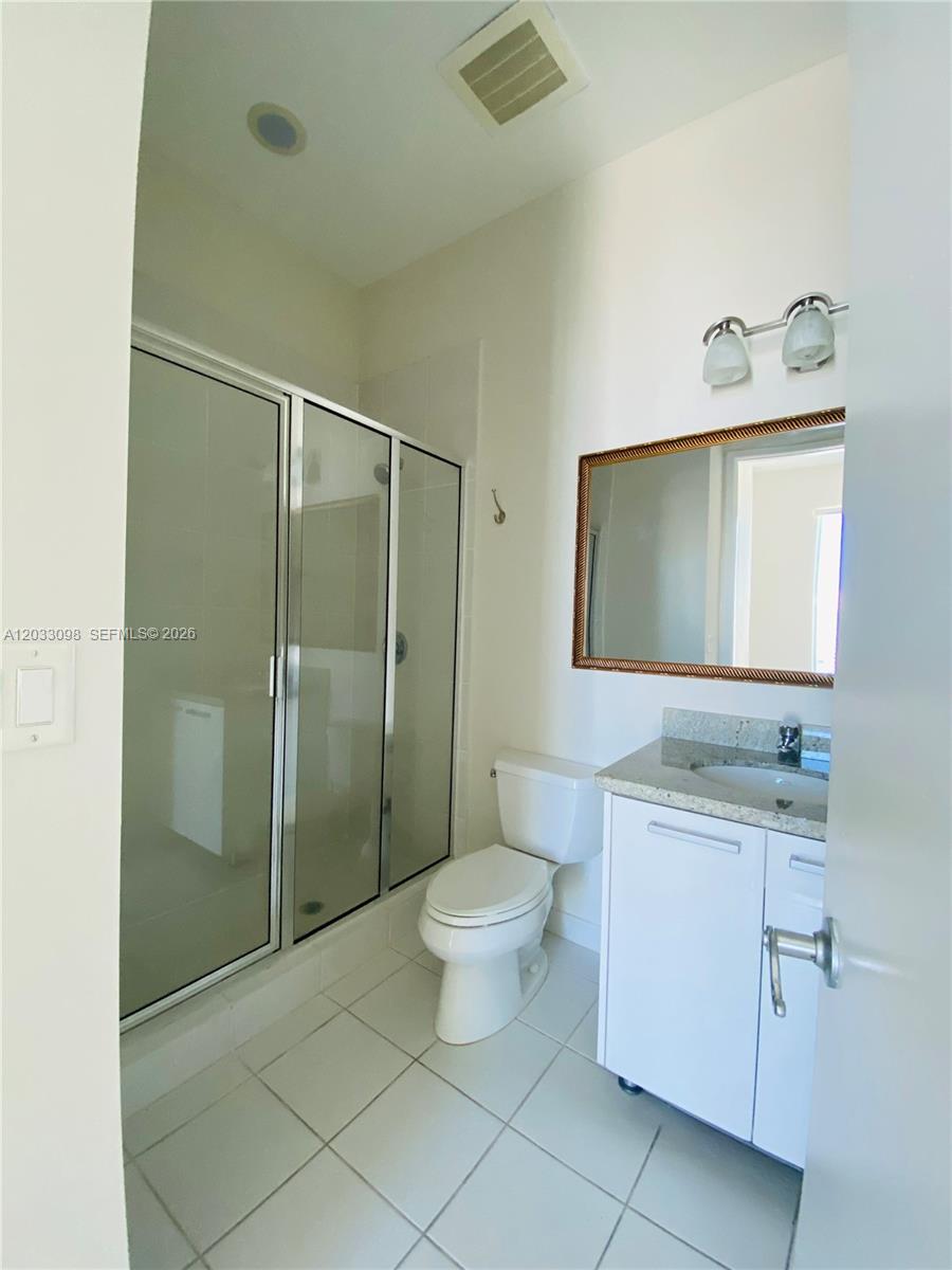 185 Southwest 7th Street, Unit 4311 Miami, FL 33130 - Photo 6 of 25