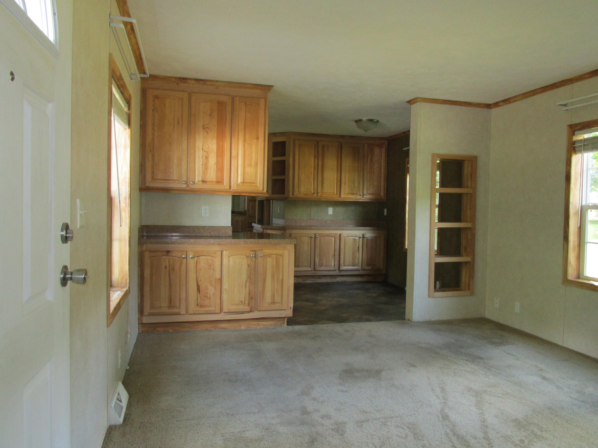 38 Military Road South Paris, ME 04281 - Photo 7 of 15 Ted