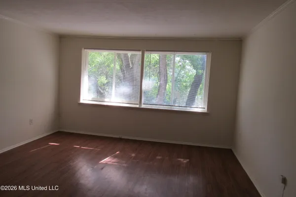 $905 | 1043 Carlisle Street, Unit A5, Jackson, MS 39202