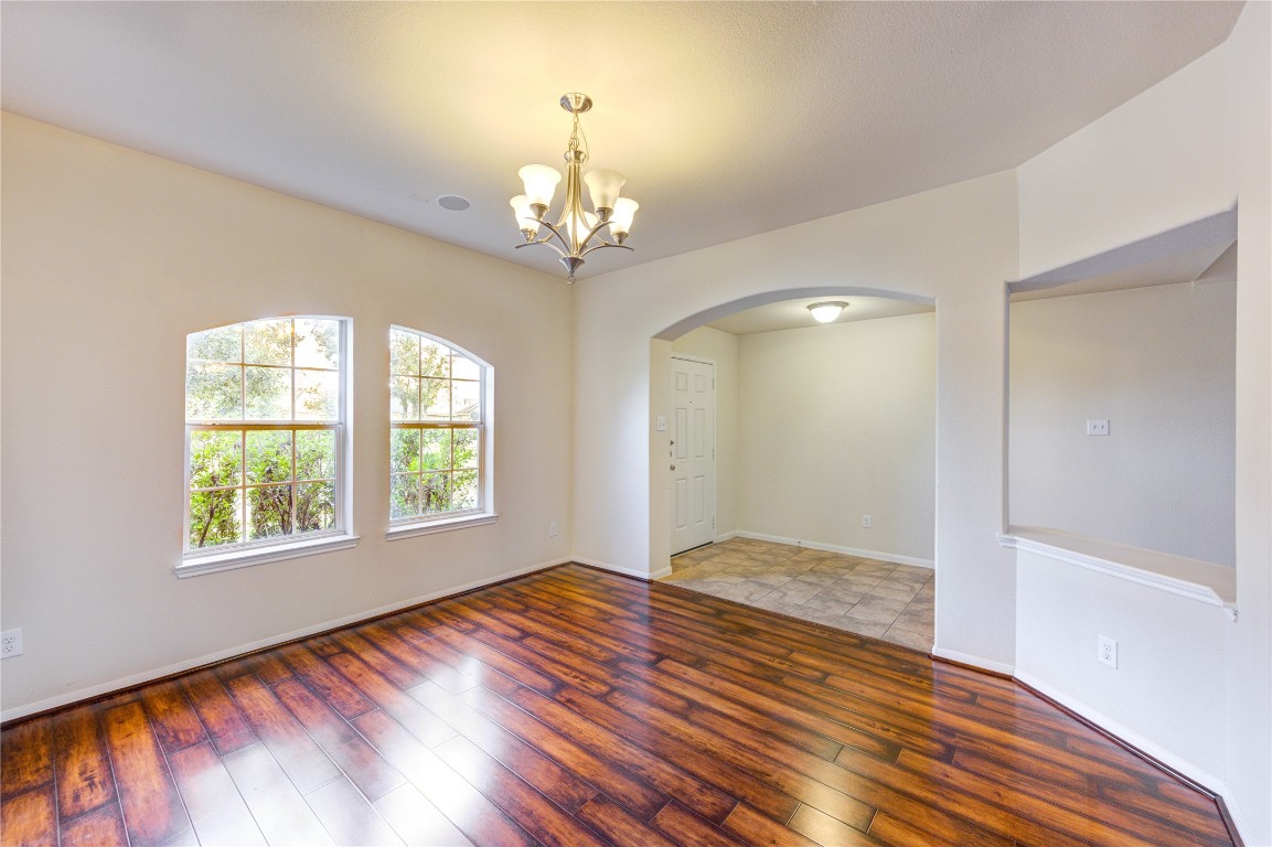 2922 Halcyon Time Trail Houston, TX 77045 - Photo 18 of 50