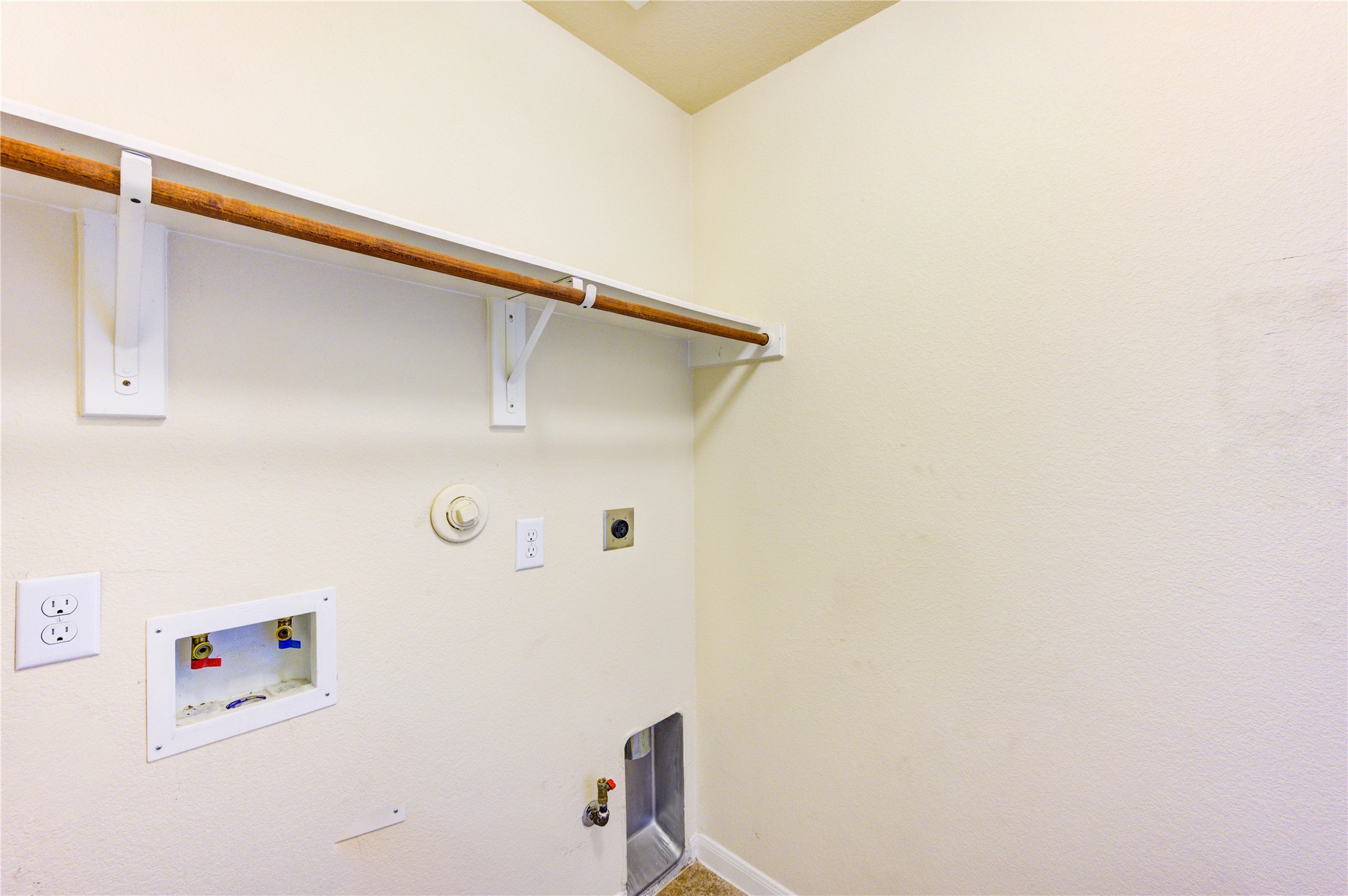 2922 Halcyon Time Trail Houston, TX 77045 - Photo 42 of 50