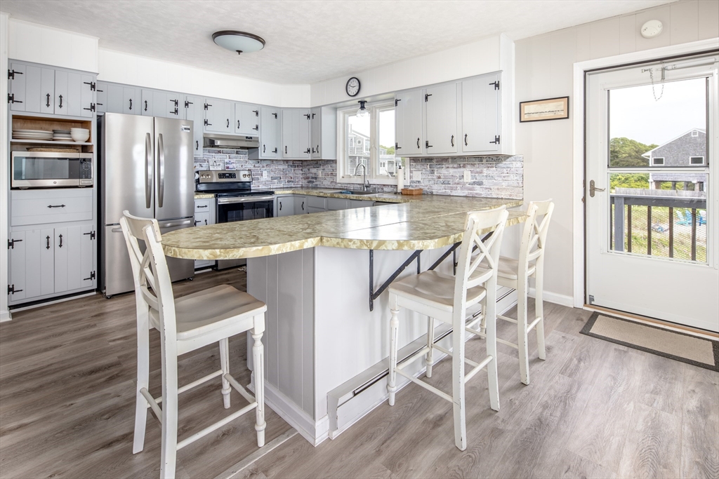 42 Pico Beach Road Mattapoisett, MA 02739 - Photo 28 of 37 Gallery Image 28
