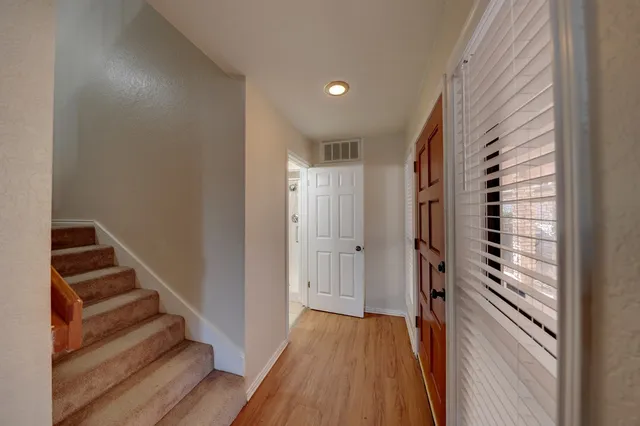 $1,800 | 2745 Bandera Highway, Kerrville, TX 78028