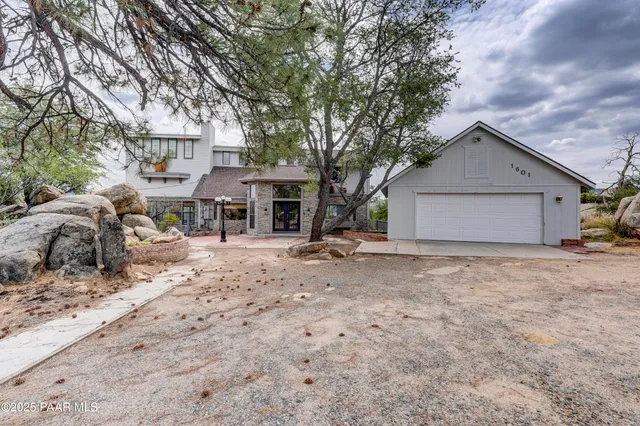 $958,000 | 1601 Buttermilk Lane, Prescott, AZ 86305