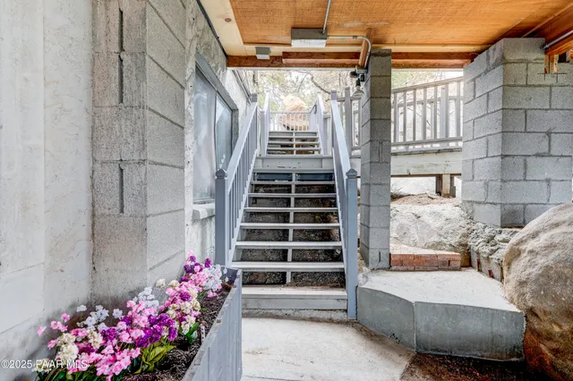 $958,000 | 1601 Buttermilk Lane, Prescott, AZ 86305