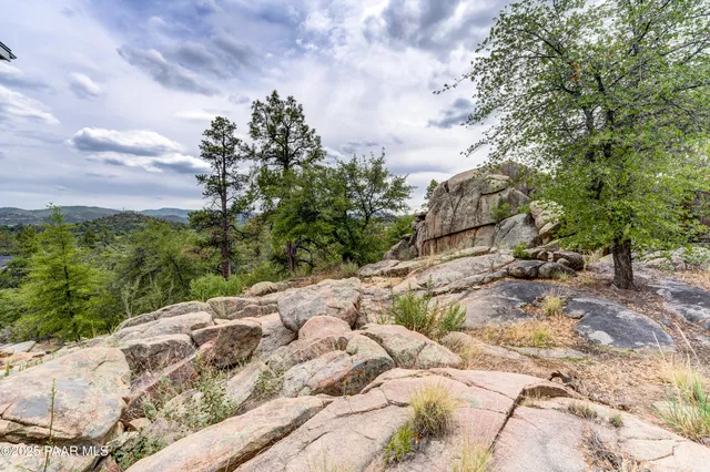 $958,000 | 1601 Buttermilk Lane, Prescott, AZ 86305