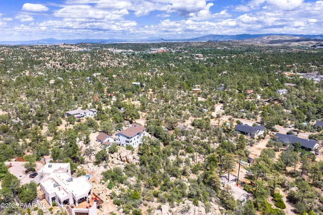 $958,000 | 1601 Buttermilk Lane, Prescott, AZ 86305