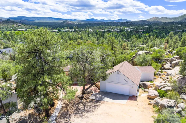 $958,000 | 1601 Buttermilk Lane, Prescott, AZ 86305