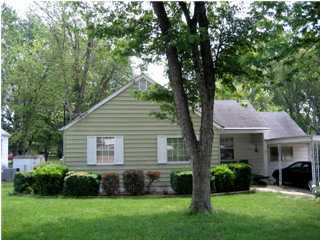 208 Chickamauga Road Chattanooga, TN 37421 - Photo 1 of 9 Primary Photo