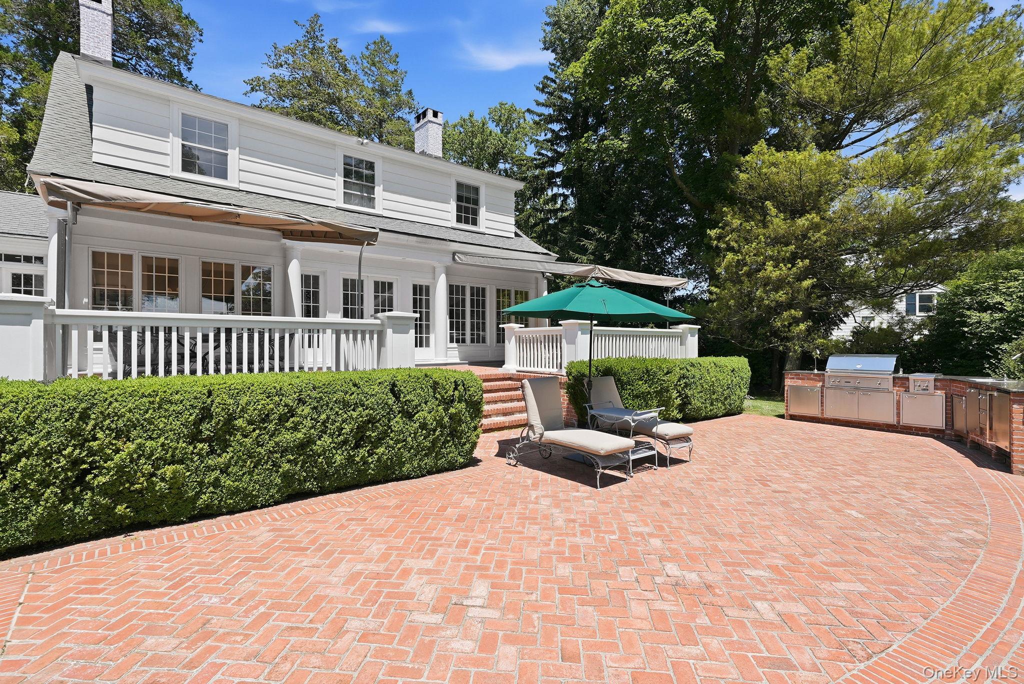 455 Polly Park Road Rye, NY 10580 - Photo 25 of 47
