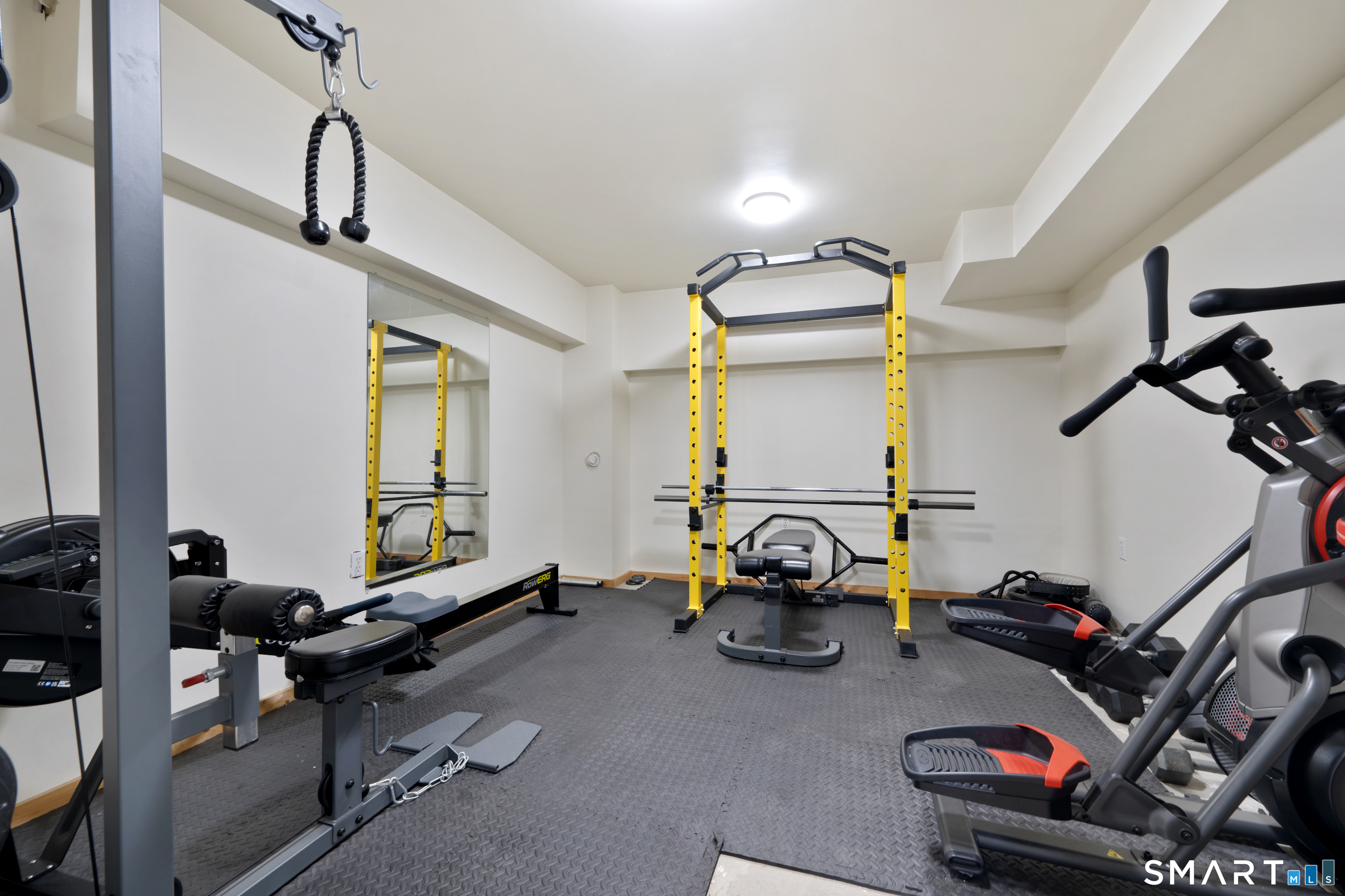 42 Highland Road, Unit 5 Stamford, CT 06902 - Photo 15 of 19 Gallery Image 15