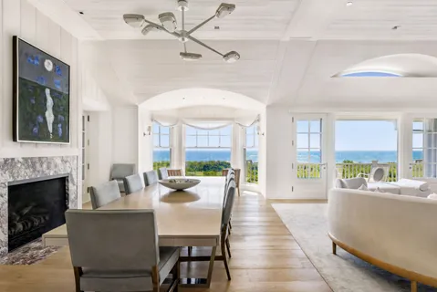 $152,500,000 | 39 Fairfield Pond Lane, Sagaponack, NY 11962