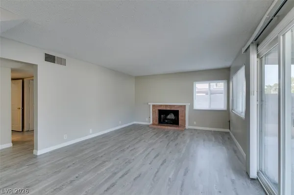 $2,400 | 2340 Belvedere Drive, Henderson, NV 89014