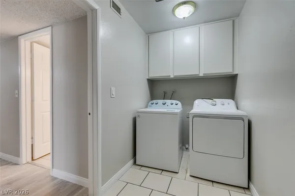 $2,400 | 2340 Belvedere Drive, Henderson, NV 89014