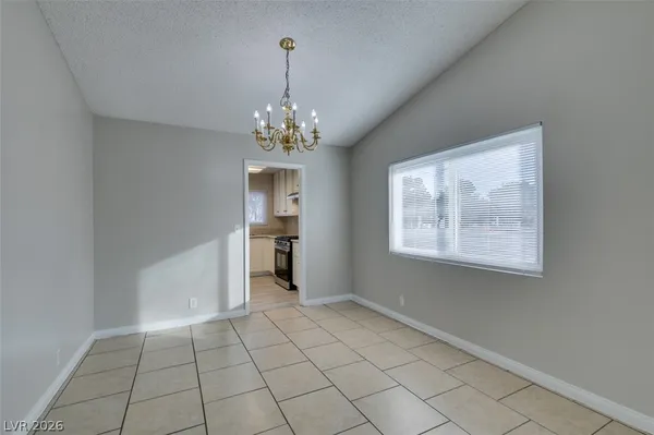 $2,400 | 2340 Belvedere Drive, Henderson, NV 89014