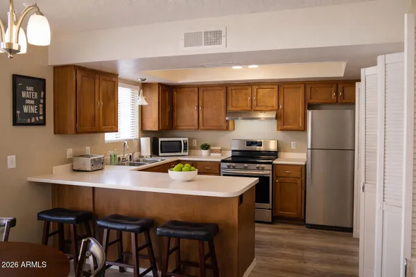 $290,000 | 8940 West Olive Avenue, Unit 18, Peoria, AZ 85345