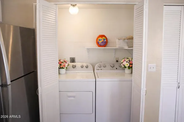 $290,000 | 8940 West Olive Avenue, Unit 18, Peoria, AZ 85345