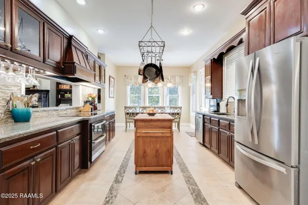 $530,000 | 103 Prosperity Circle, Lafayette, LA 70508