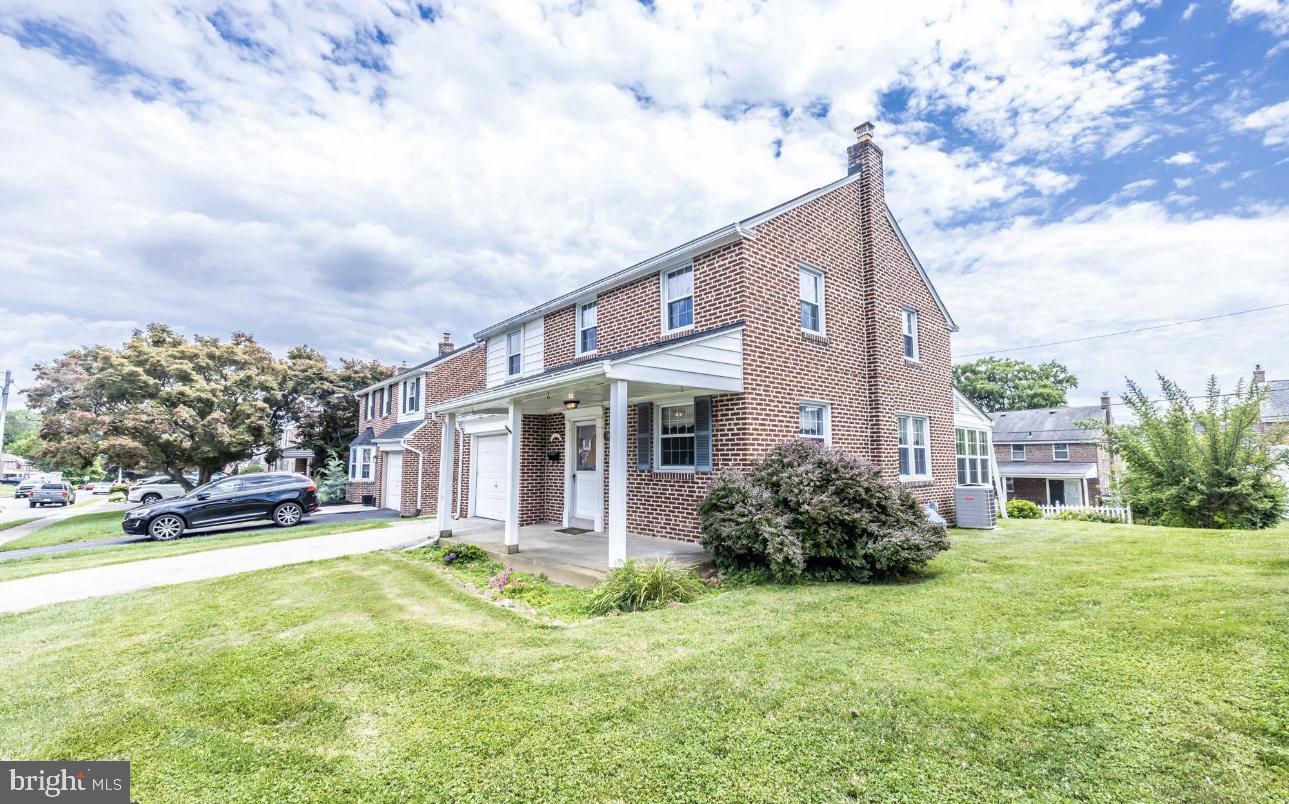 156 Flintlock Road Drexel Hill, PA 19026 - Photo 3 of 14
