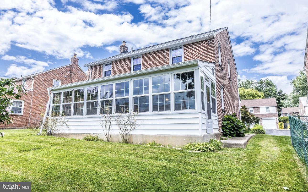 156 Flintlock Road Drexel Hill, PA 19026 - Photo 4 of 14
