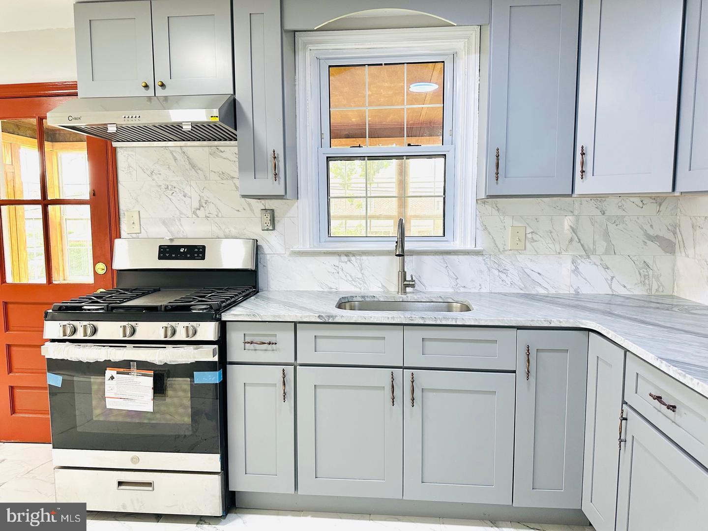 156 Flintlock Road Drexel Hill, PA 19026 - Photo 8 of 14