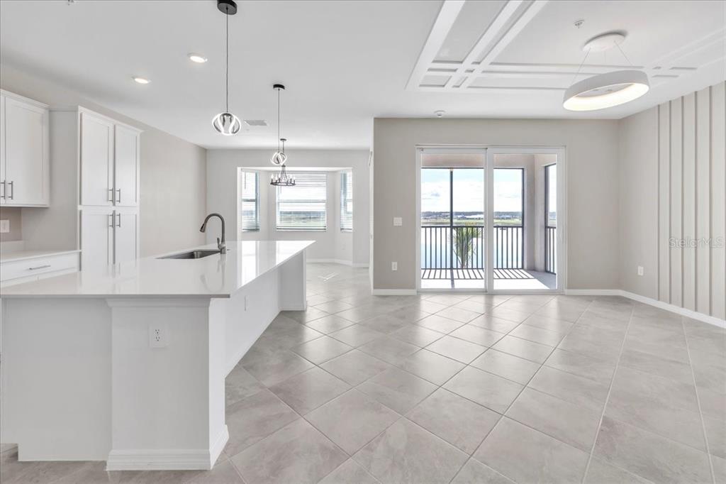 19140 Scallop Loop, Unit 405 Bradenton, FL 34211 - Photo 5 of 22