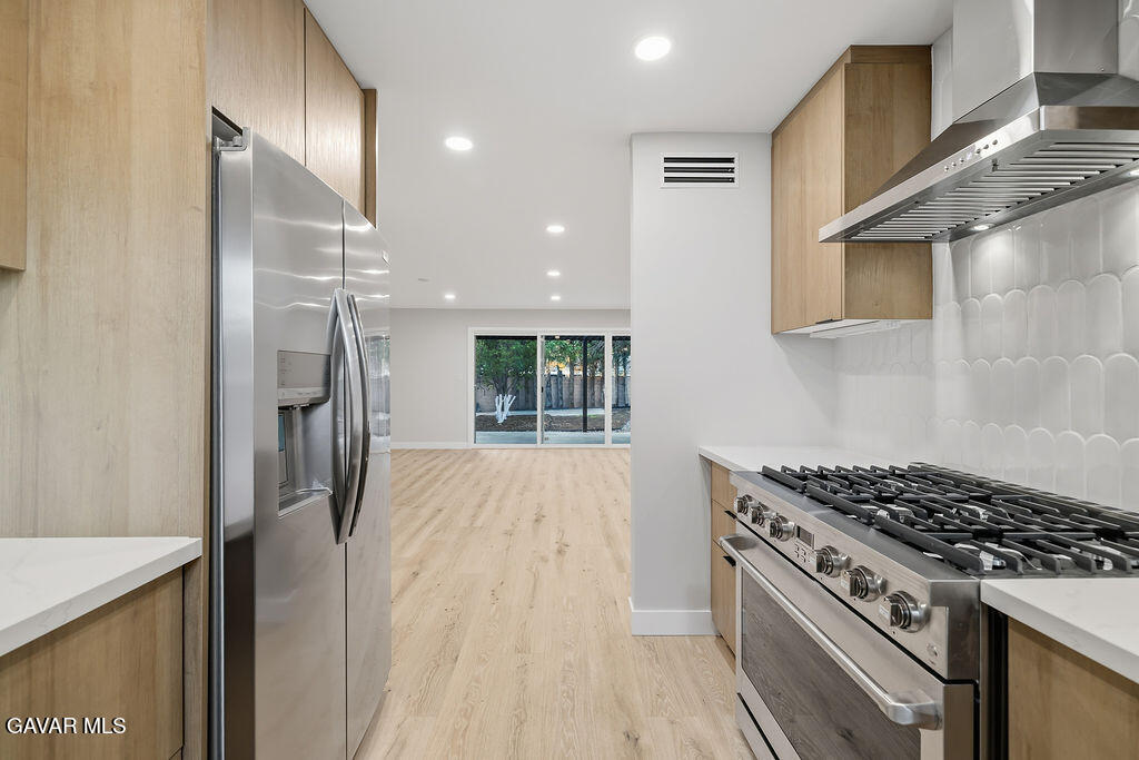 10557 Reseda Boulevard Porter Ranch, CA 91326 - Photo 29 of 37 _AR52732