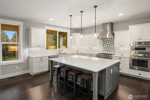 $3,390,000 | 17605 105th Avenue Southeast, Snohomish, WA 98296