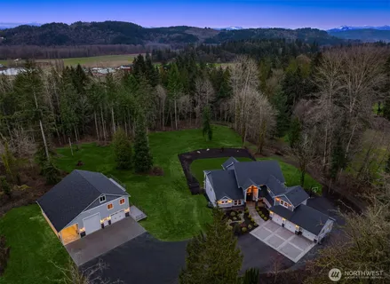$3,390,000 | 17605 105th Avenue Southeast, Snohomish, WA 98296