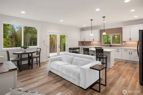 $3,390,000 | 17605 105th Avenue Southeast, Snohomish, WA 98296