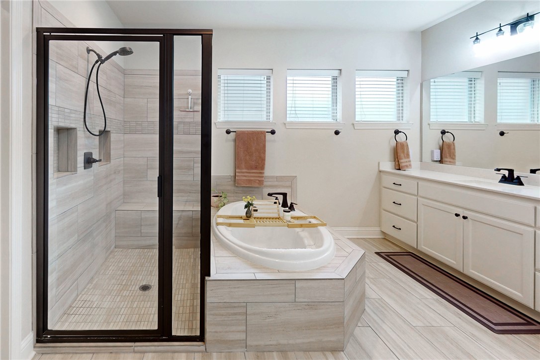 3425 Dovecote Way Bryan, TX 77808 - Photo 10 of 27 Primary Bathroom