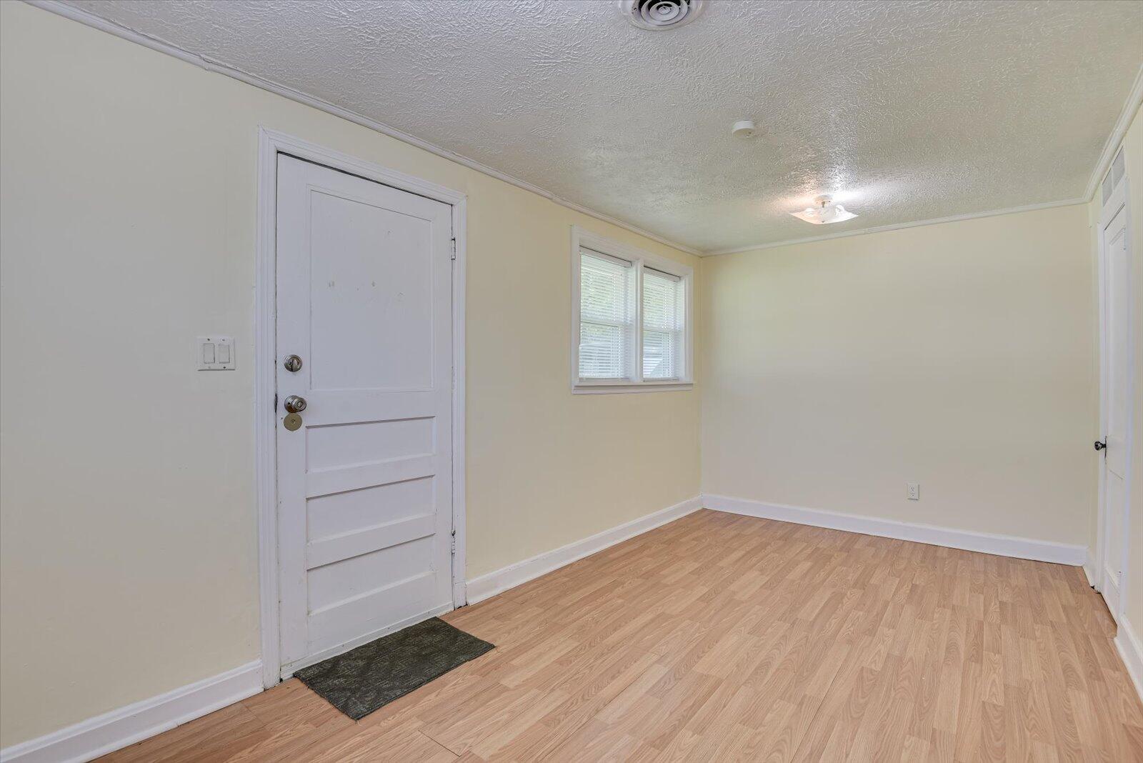 2169 Williston Road Aiken, SC 29803 - Photo 15 of 37 Gallery Image 15