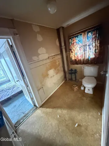 $74,999 | 19 Matthew Street, Johnstown, NY 12095