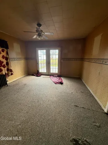 $74,999 | 19 Matthew Street, Johnstown, NY 12095