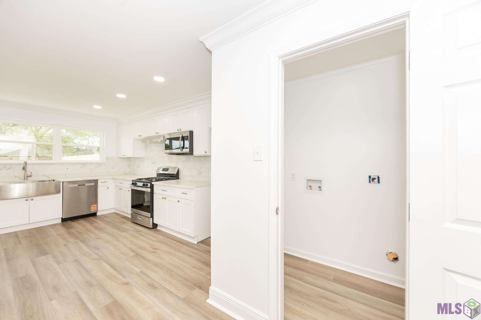 4930 Shadeland Drive Baton Rouge, LA 70816 - Photo 12 of 34