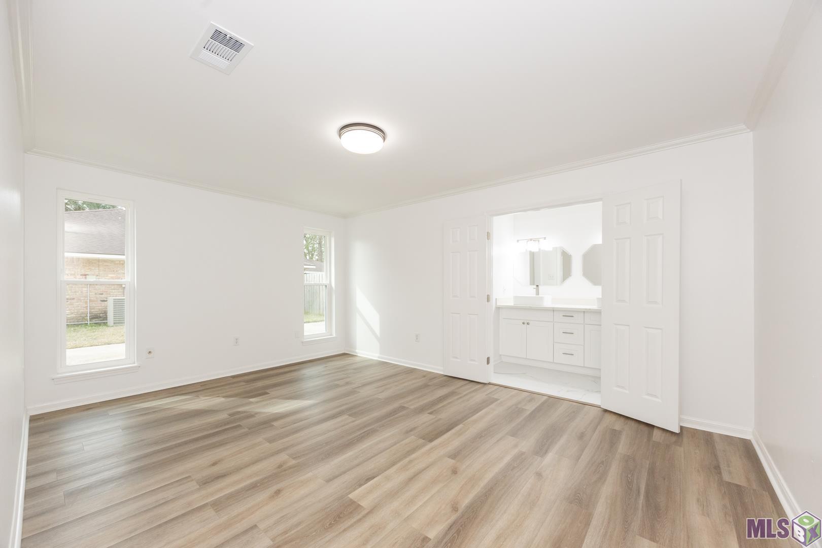 4930 Shadeland Drive Baton Rouge, LA 70816 - Photo 17 of 34