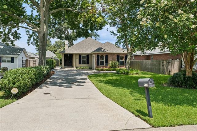 910 Tullulah Avenue River Ridge, LA 70123 - Photo 2 of 23